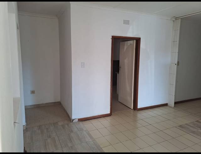 5 BEDROOM HOUSE FOR SALE IN KILDARE
